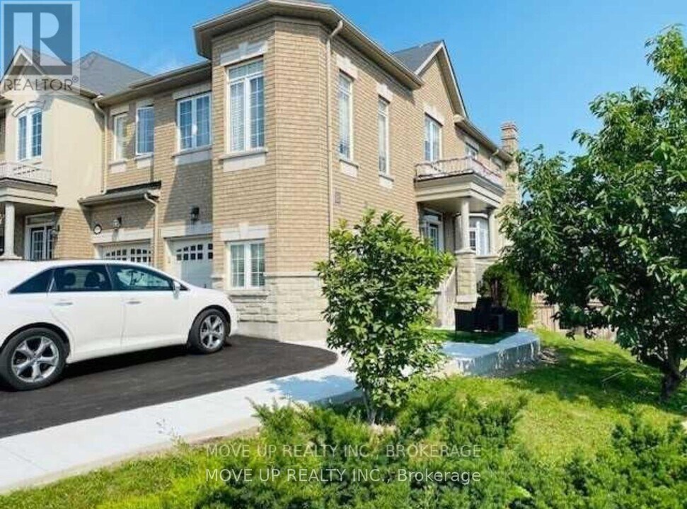 189 Wolf Creek Crescent in Vaughan, ON - Building Photo