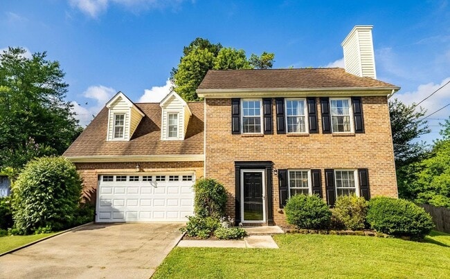 property at 818 Vinson Ln