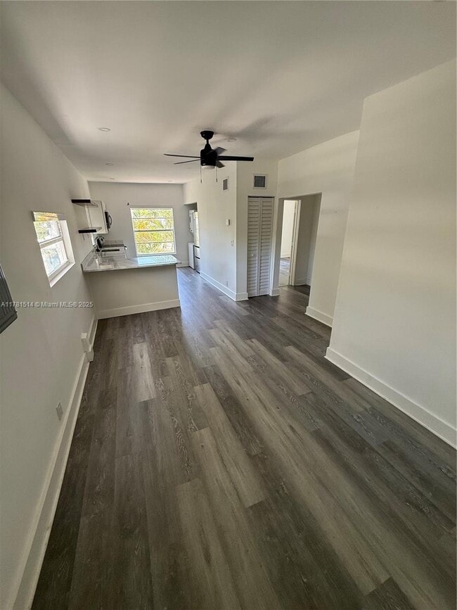 708 SE 6th Ct in Fort Lauderdale, FL - Building Photo - Building Photo