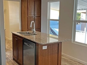 21100 State St in San Jacinto, CA - Building Photo - Building Photo