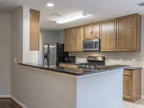 2316 Paradise Ridge Dr in Round Rock, TX - Building Photo - Building Photo
