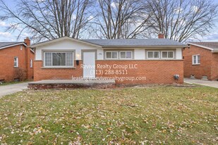 1746 Beaupre Ave in Madison Heights, MI - Building Photo