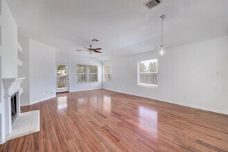1912 Avante Dr in Cedar Park, TX - Building Photo - Building Photo