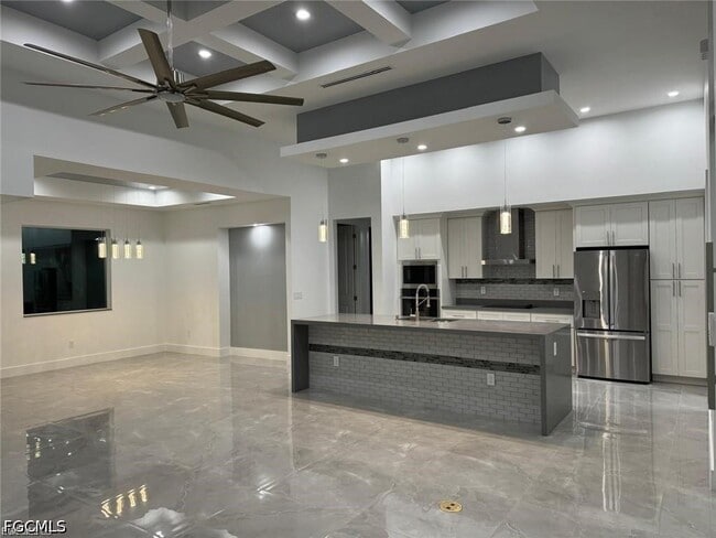 2813 NW 14th Terrace in Cape Coral, FL - Building Photo - Building Photo