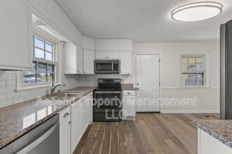 4610 Leslie Ln in Chattanooga, TN - Building Photo - Building Photo