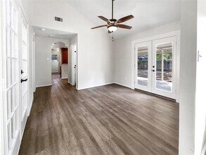 16126 Spinnaker Dr in Crosby, TX - Building Photo - Building Photo