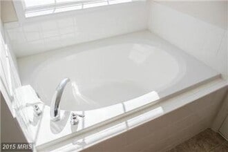 10363 Lantern Ln in Hagerstown, MD - Building Photo - Building Photo