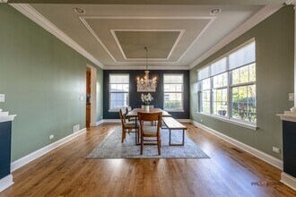 408 N White Deer Trail in Vernon Hills, IL - Building Photo - Building Photo