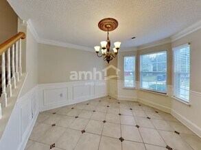 6333 Goldenblush Cir in Charlotte, NC - Foto de edificio - Building Photo