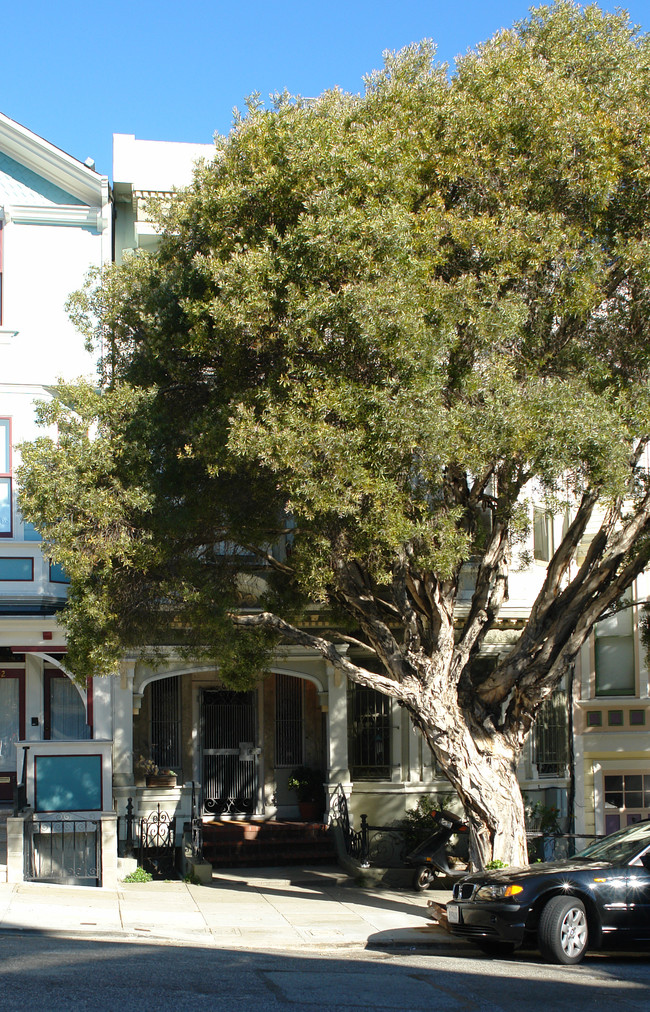 648 Waller St in San Francisco, CA - Foto de edificio - Building Photo