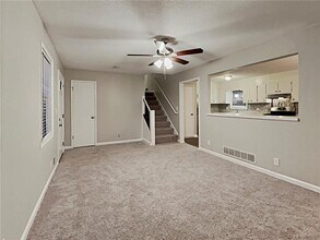 4311 Heath Ct in Powder Springs, GA - Building Photo - Building Photo
