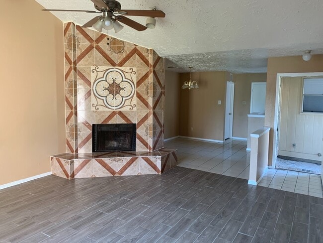 5411 Regal Ridge Ln in Houston, TX - Building Photo - Building Photo