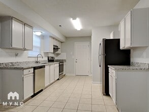 2314 Hope Valley Ln in Charlotte, NC - Foto de edificio - Building Photo