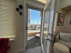 9101 Atlantic Ave in Margate City, NJ - Foto de edificio - Building Photo