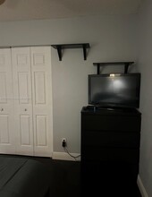 2010 NW 188th Ave in Pembroke Pines, FL - Building Photo - Building Photo