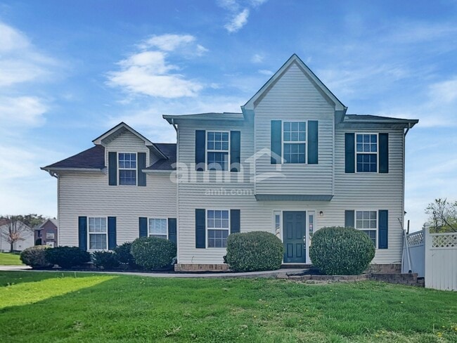 property at 4624 Aylesbury Dr