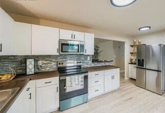 2523 E La Salle St in Colorado Springs, CO - Building Photo - Building Photo