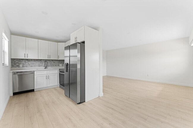 property at 71 Fanshaw B