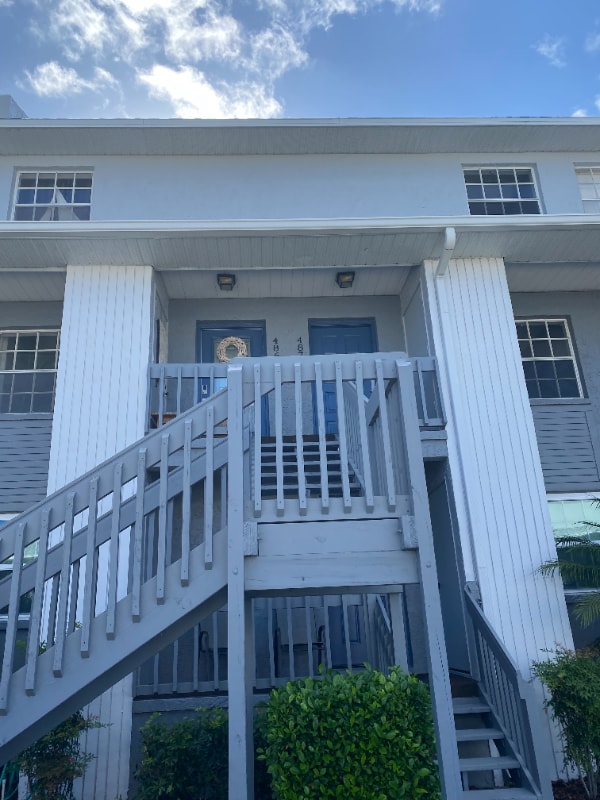 property at 4871 W McElroy Ave