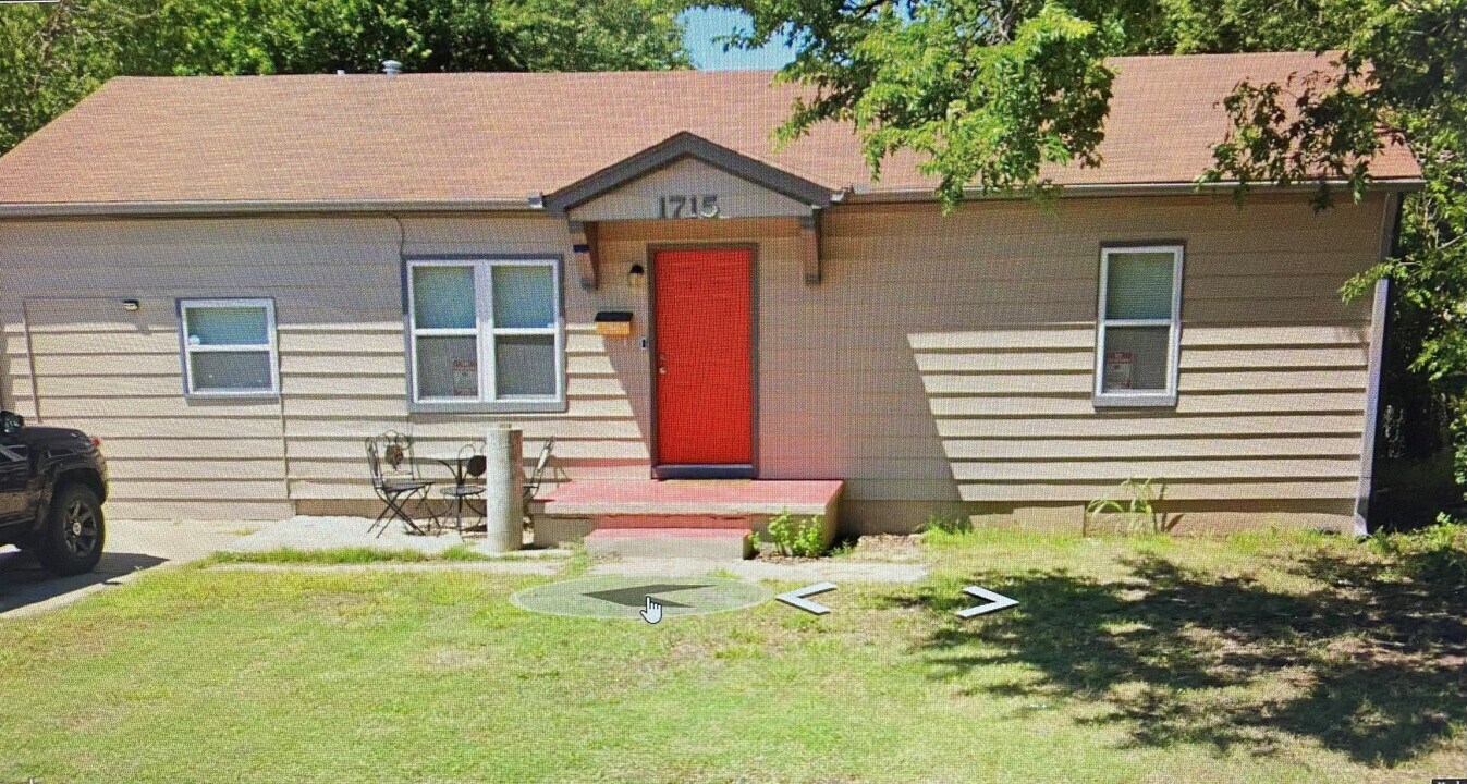 1715 NW Lindy Ave in Lawton, OK - Building Photo