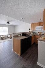 Spanish Oaks in Indianapolis, IN - Building Photo - Building Photo