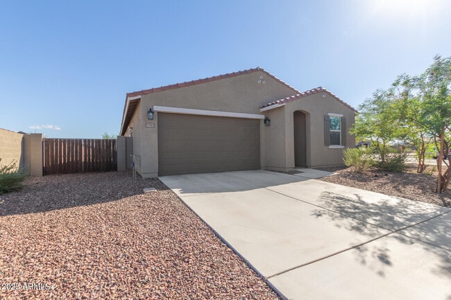 17969 W College Dr in Goodyear, AZ - Building Photo - Building Photo