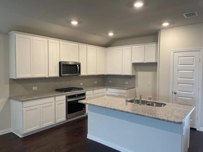 5405 Fairdale Dr in Denton, TX - Building Photo - Building Photo