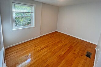 150 Brown St in Waltham, MA - Building Photo - Building Photo