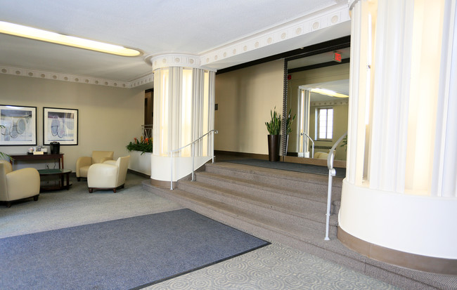 The Parkhill in Washington, DC - Building Photo - Lobby