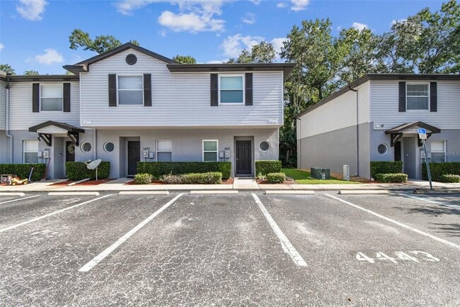 4443 Har Paul Cir in Tampa, FL - Building Photo - Building Photo