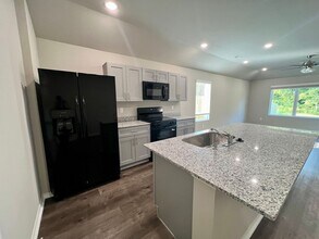 8912 Preston Ct in Fort Smith, AR - Building Photo - Building Photo