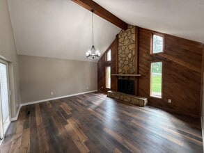 2157 Windy Cove Ln in Talbott, TN - Foto de edificio - Building Photo