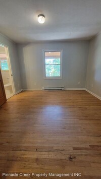 315-315 Broadleaf Ln photo'