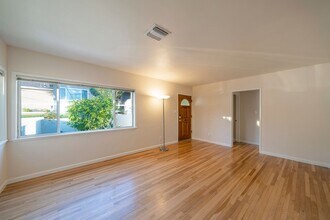 2127 Havemeyer Ln in Redondo Beach, CA - Building Photo - Building Photo