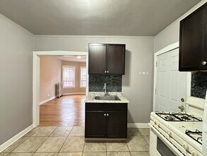 4027 W Melrose St in Chicago, IL - Building Photo - Building Photo