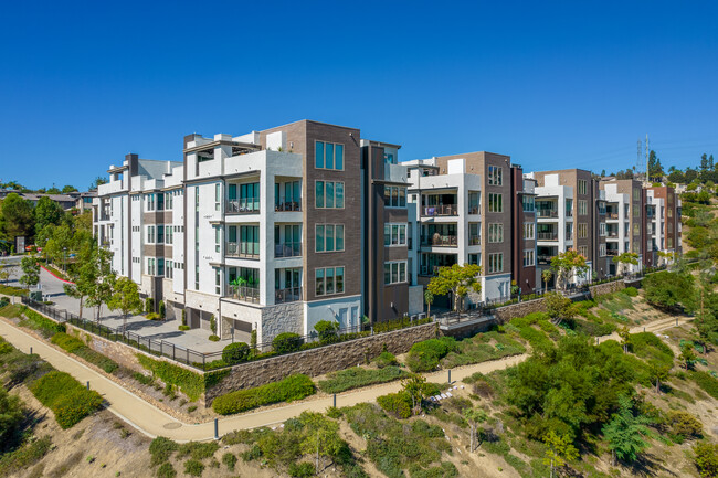 Lucent II in San Diego, CA - Building Photo - Building Photo