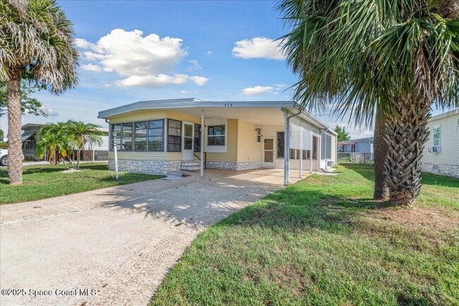 property at 938 Wren Cir