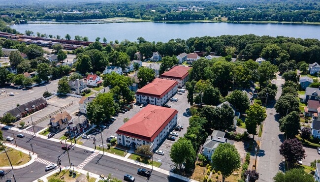 262 Union Ave in Framingham, MA - Building Photo - Building Photo