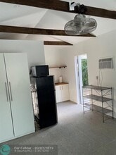 1005 Cortez St in Coral Gables, FL - Building Photo - Building Photo