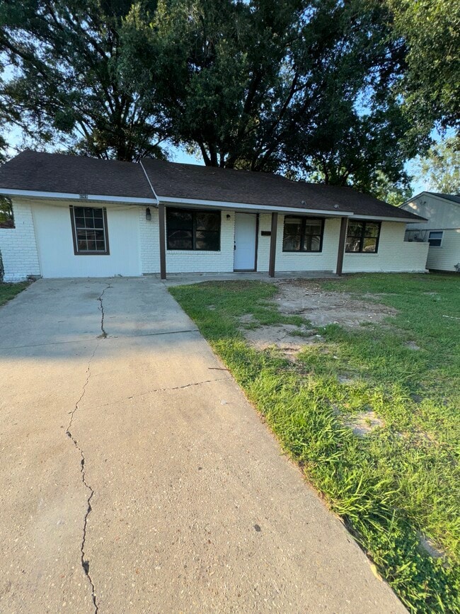 property at 6749 Perimeter Dr