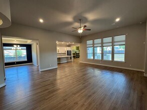 101 Sumter Wy in Kyle, TX - Building Photo - Building Photo