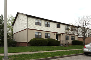 2829 Snow Rd Apartments