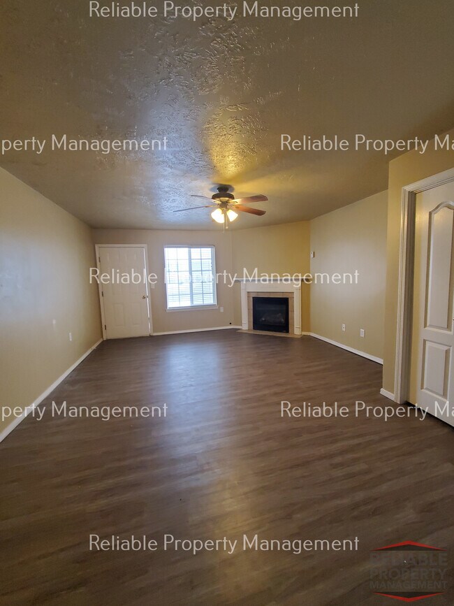 577 Caribou St, Unit D in Rigby, ID - Building Photo - Building Photo