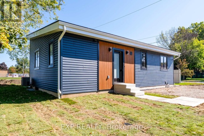 property at 44 Kingsway Crescent