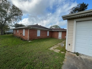 7002 Woodrow St in Texas City, TX - Building Photo - Building Photo