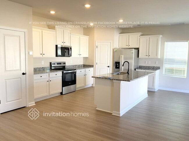 3326 Strong Box Lane in Gastonia, NC - Building Photo - Building Photo