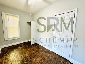 725 Iowa Ave in Louisville, KY - Building Photo - Building Photo