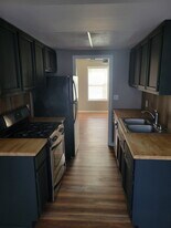 4 Sycamore Row, Unit 4 in Springfield, IL - Building Photo