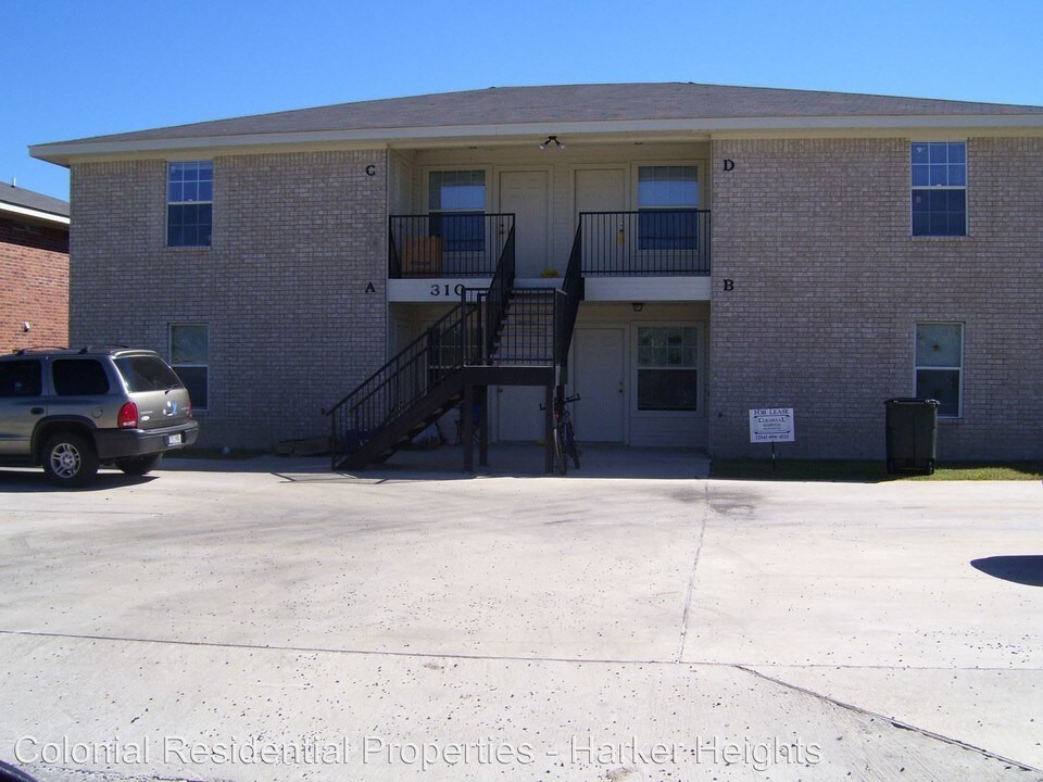 310 S 40th St in Killeen, TX - Building Photo