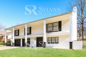 6209 Claremont Ave in Raytown, MO - Building Photo - Building Photo
